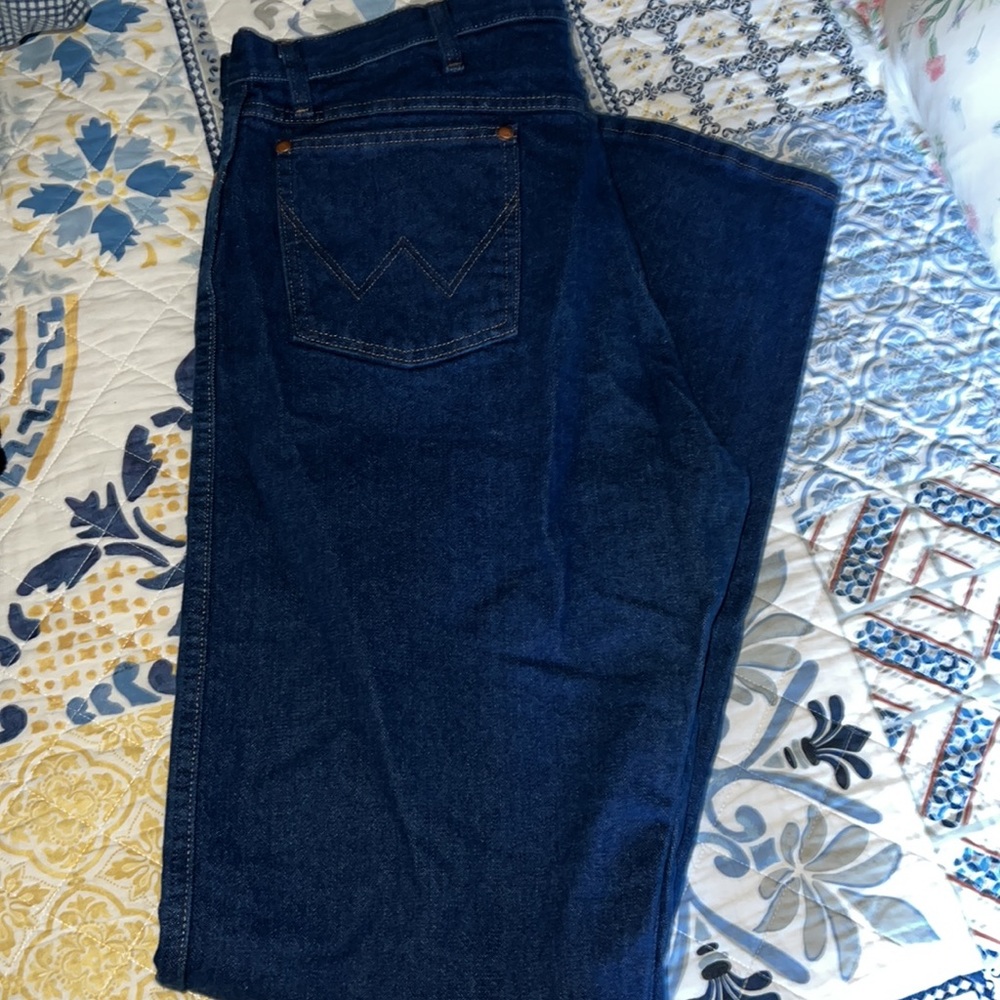 Original Fit Wrangler, ProRodeo Cowboy Cut Jeans - Picture 5 of 12